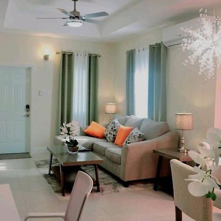 Paradise Oasis At Oceanpointe - Pool And Free Parking لوتسيا المظهر الخارجي الصورة